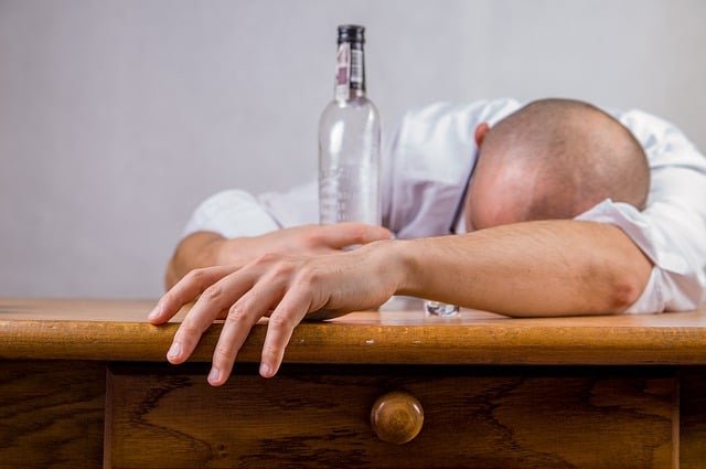 Does Alcohol Lower Testosterone Levels How Drinking Effects T Levels